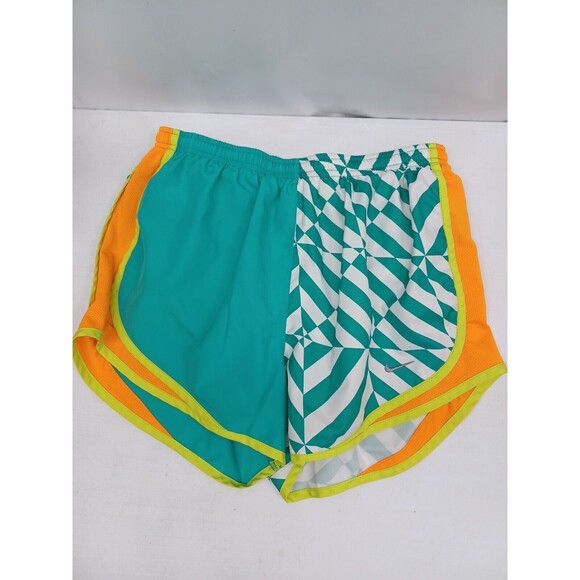 Nike Dri Fit Shorts Womens M Grean white Swoosh Logo Running Athletic Active - Picture 1 of 6